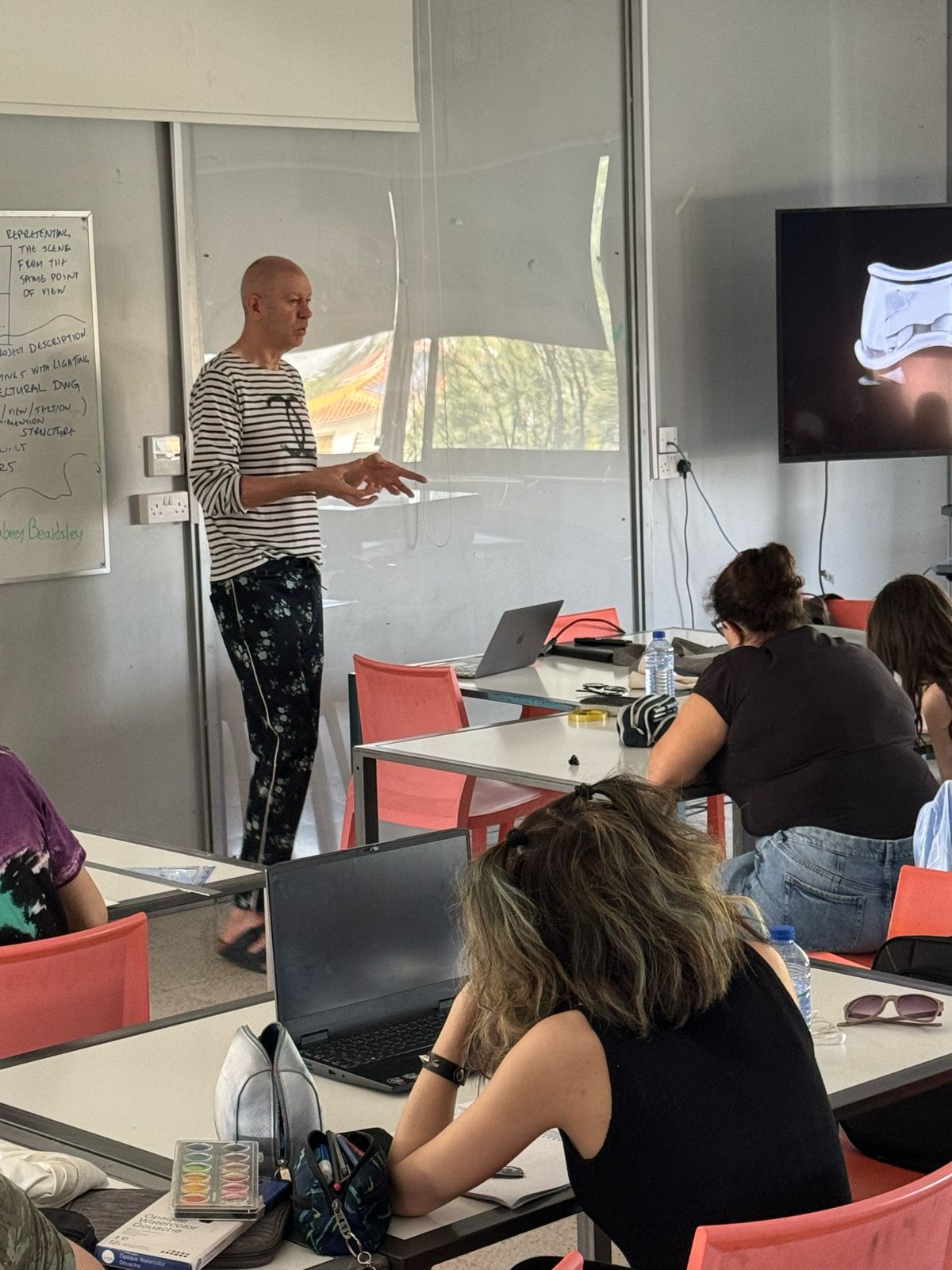 eacf9773 9515 4883 8506 0ffb67fb171d