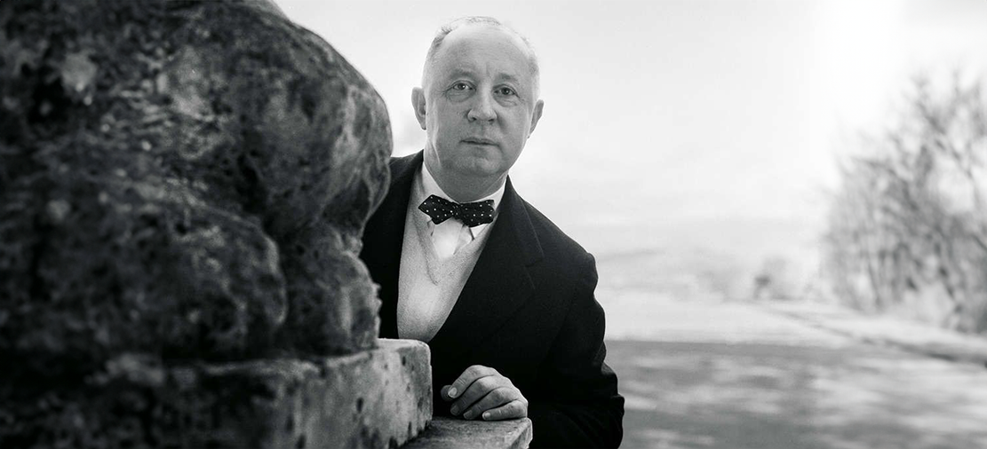 Fotografía Retrato de Christian Dior