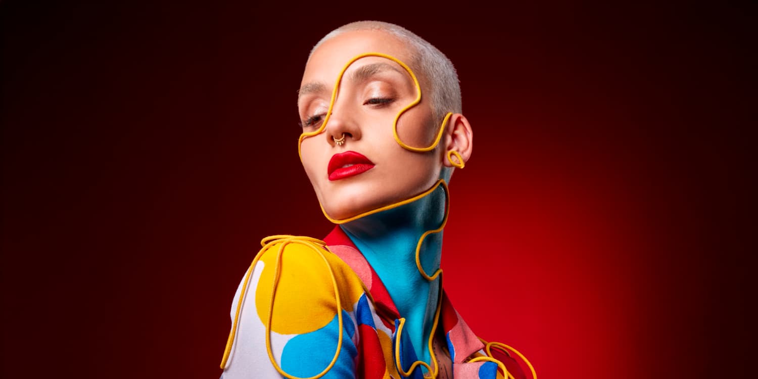 Analysis of the use of artificial intelligence in the photography of fashion brand websites. Case study: 2024-2025