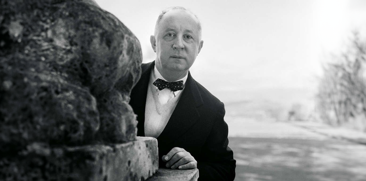 Fotografía Retrato de Christian Dior