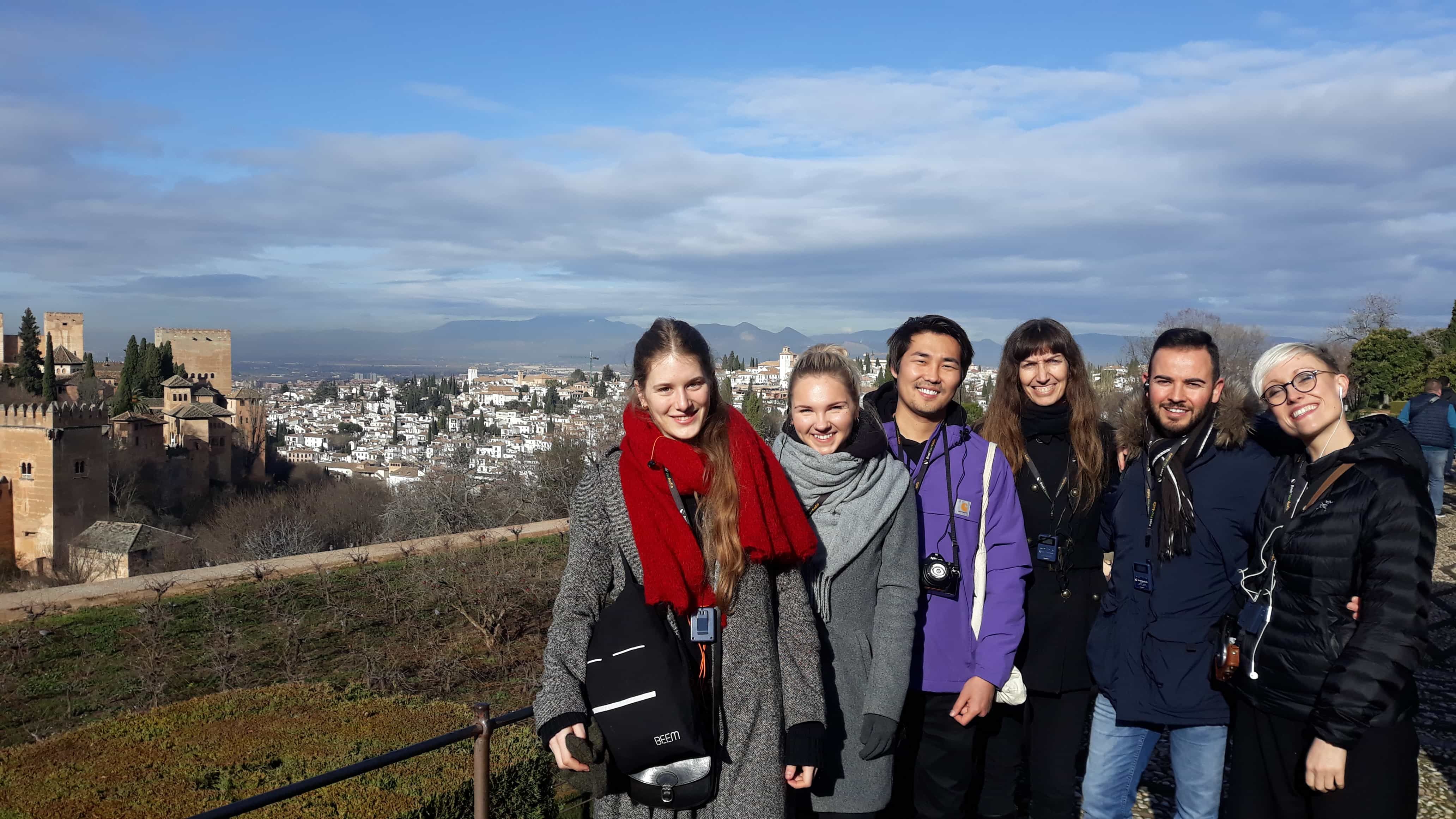 Estudiantes de ESADA en una visita a la Alhambra
